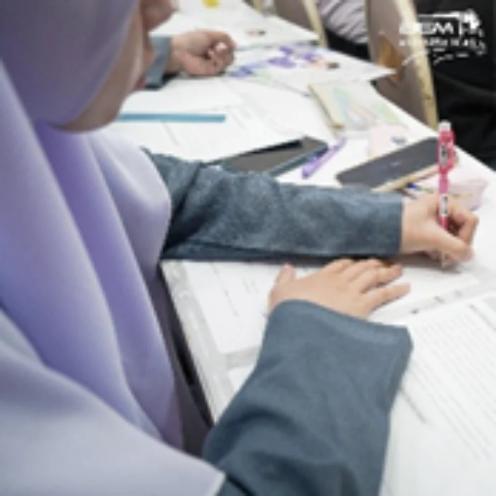 “BEM Takes Students to Conquer TCAS – Year 17: Intensive Tutoring for University Entry” Project